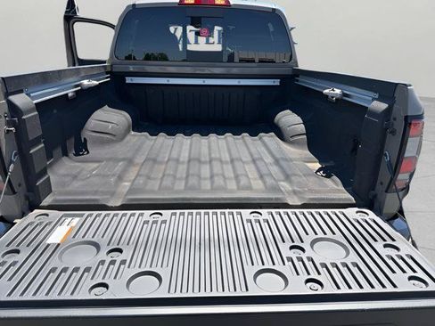 Certified 2024 Nissan Frontier PRO-4X w/ Pro Convenience Package AWD/4WD image 33