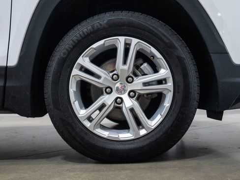 Used 2023 GMC Terrain SLE w/ Driver Convenience Package AWD/4WD image 8