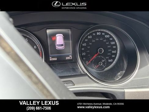 Used 2020 Volkswagen Atlas Cross Sport SE AWD/4WD image 4