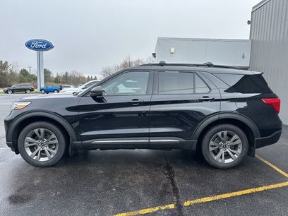 Used 2021 Ford Explorer XLT w/ XLT Sport Appearance Package