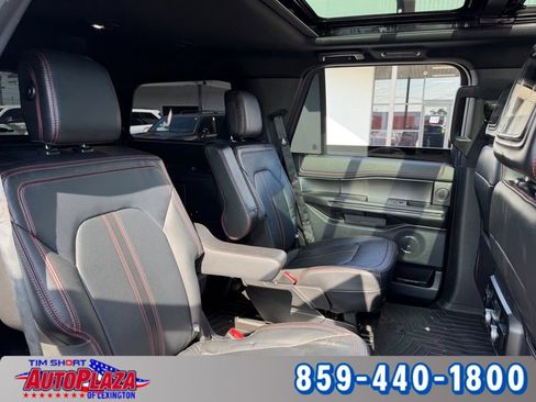Used 2019 Ford Expedition Limited w/ Equipment Group 303A AWD/4WD image 27