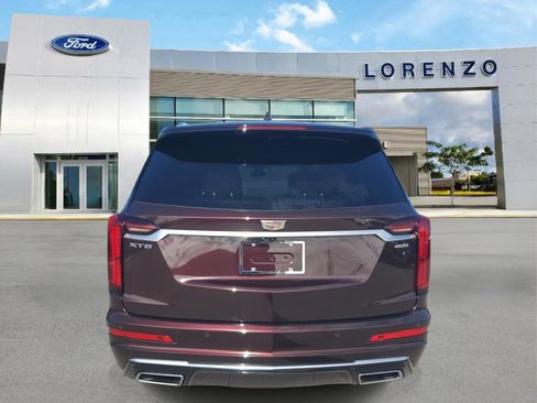 Used 2021 Cadillac XT6 Premium Luxury image 6