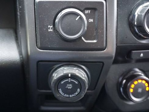 Used 2017 Ford F150 XLT w/ Equipment Group 302A Luxury RWD image 17