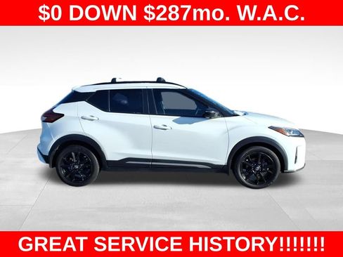 Used 2022 Nissan Kicks SR image 27