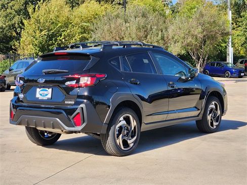New 2026 Subaru Crosstrek 2.5i Limited w/ Crosstrek Mirror Package image 4