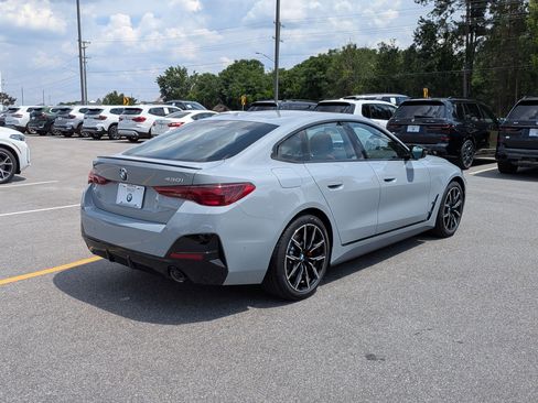 New 2026 BMW 430i xDrive w/ M Sport Package AWD/4WD image 3