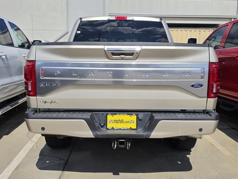 Used 2017 Ford F150 Platinum w/ Equipment Group 701A Luxury AWD/4WD image 15