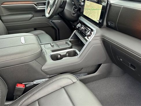 New 2026 GMC Sierra 2500 Denali image 17