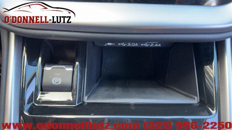 Used 2025 Subaru Outback Premium AWD/4WD image 26