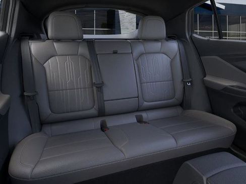New 2026 Buick Envista Avenir image 17