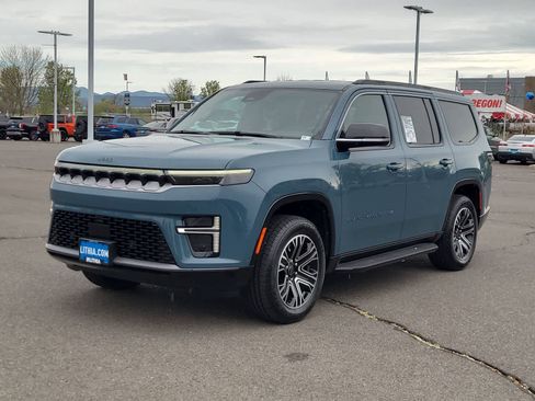 New 2026 Jeep Grand Wagoneer 4WD image 1