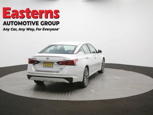 Used 2023 Nissan Altima 2.5 SV AWD/4WD image 54