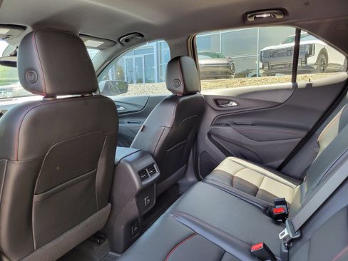 Used 2023 Chevrolet Equinox RS w/ RS Leather Package AWD/4WD image 23