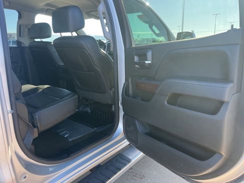 Used 2014 GMC Sierra 1500 SLT w/ SLT Crew Cab Value Package image 42