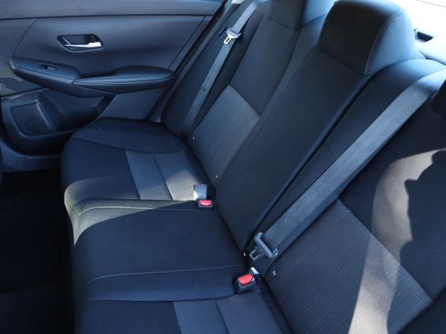 Used 2023 Nissan Sentra SV image 29