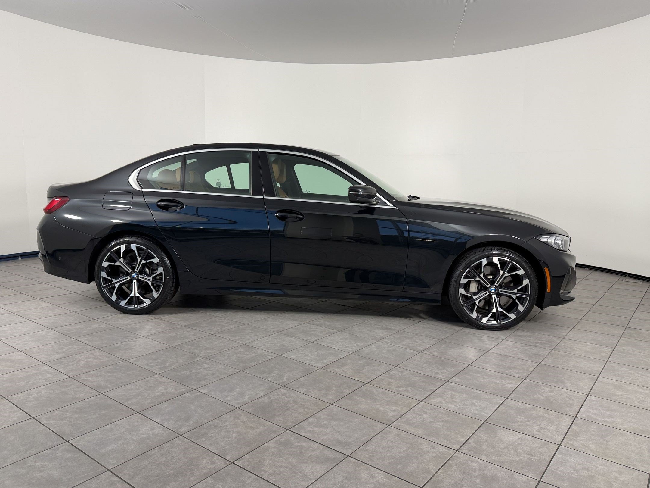 Certified 2026 BMW 330i Sedan RWD image 8