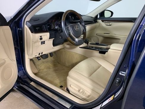 Used 2013 Lexus ES 350 350 image 31