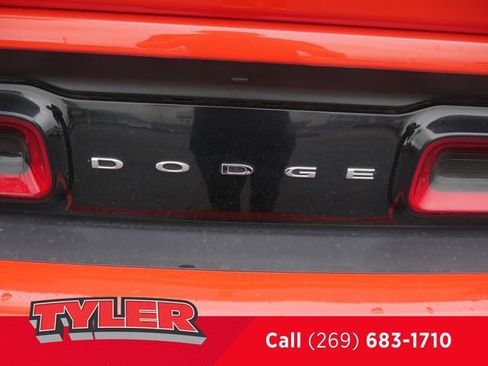 Used 2020 Dodge Challenger R/T w/ Performance Handling Group image 17