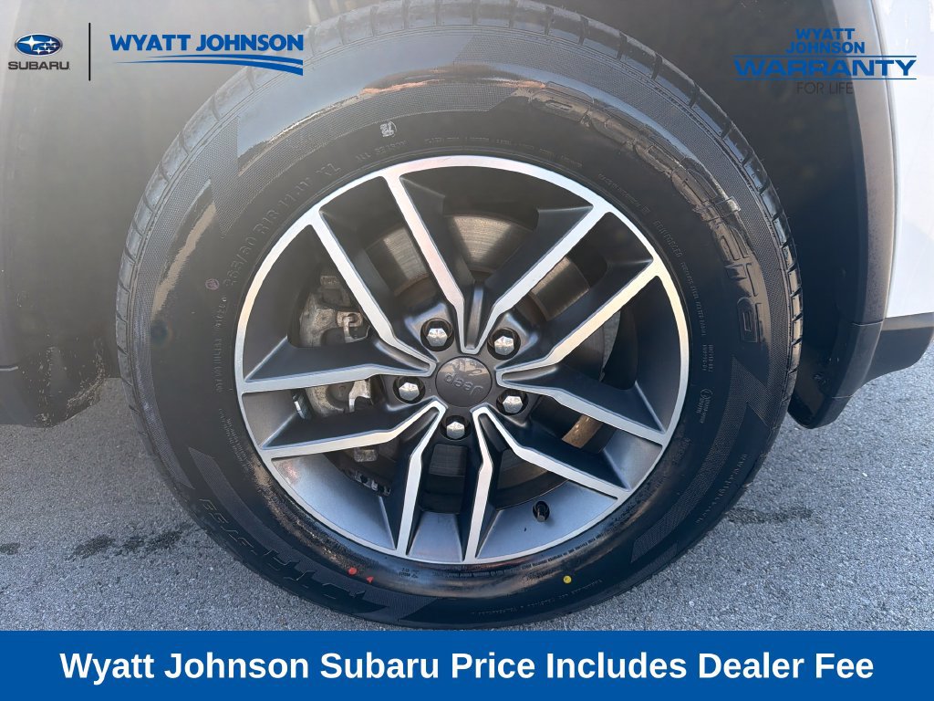 Used 2022 Jeep Grand Cherokee Limited AWD/4WD image 13