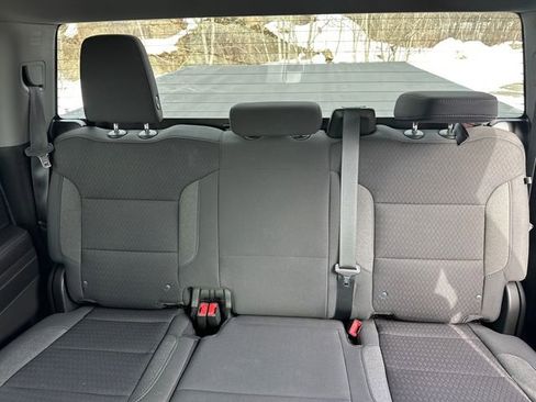 Used 2022 Chevrolet Silverado 1500 LT image 36