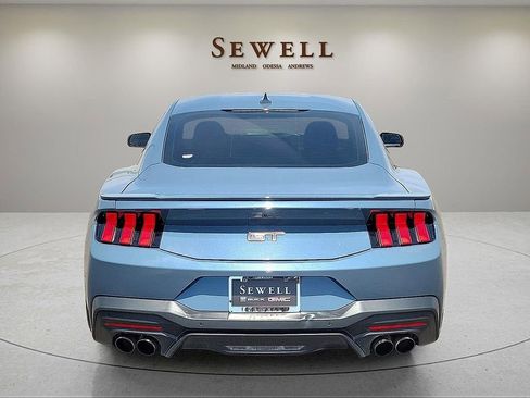 Used 2024 Ford Mustang GT Premium RWD image 4