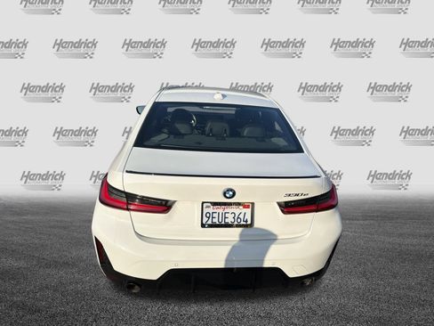 Certified 2023 BMW 330e 330e w/ M Sport Package image 11
