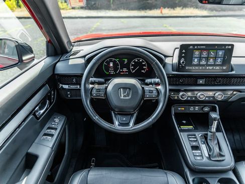 Used 2024 Honda CR-V Sport Touring image 27