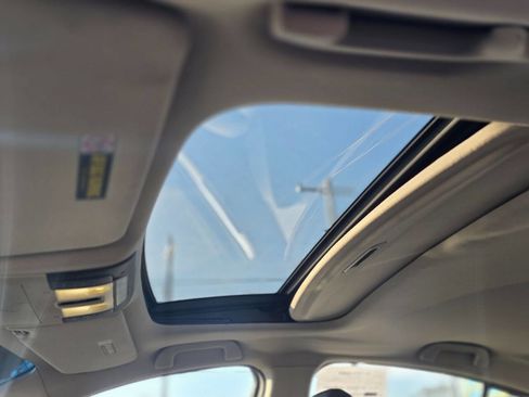 Used 2012 Acura TL w/ Technology Package image 22