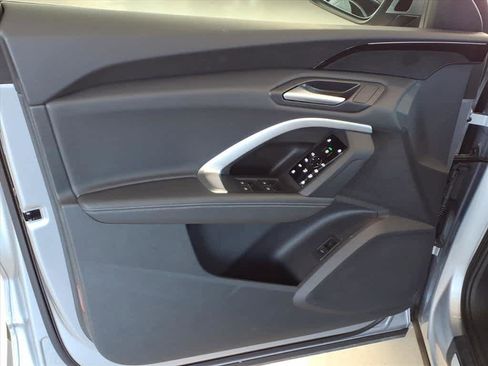 Certified 2025 Audi Q5 Premium w/ Convenience Package image 10