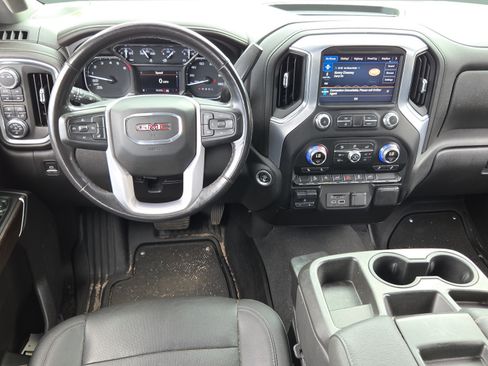 Used 2021 GMC Sierra 1500 SLT w/ X31 Off-Road Package AWD/4WD image 11