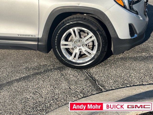 Used 2021 GMC Terrain SLE w/ Driver Convenience Package FWD image 20