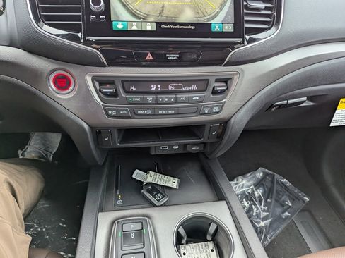 New 2026 Honda Ridgeline RTL image 15