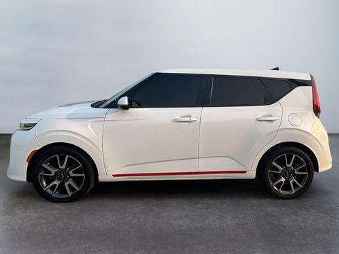 Used 2020 Kia Soul GT-Line Turbo FWD image 2
