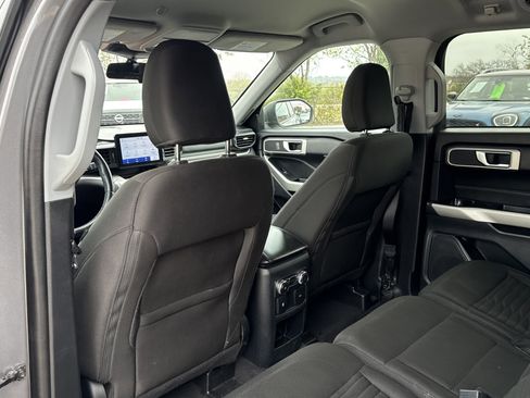 Certified 2021 Ford Explorer XLT image 14