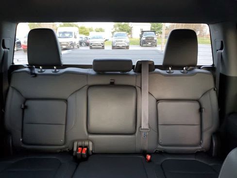 Used 2022 Chevrolet Silverado 2500 LTZ w/ Snow Plow Prep/Camper Package image 13