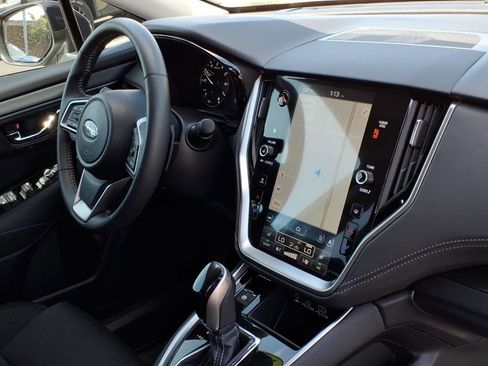 Certified 2025 Subaru Outback Premium w/ Popular Package #1A image 22