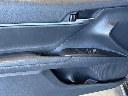 Certified 2021 Toyota Camry SE w/ Carpet Mat Package (TMS) image 18