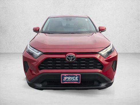Used 2023 Toyota RAV4 LE image 2