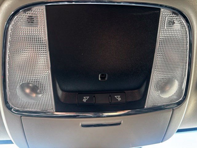 Used 2020 Dodge Durango SXT AWD/4WD image 37