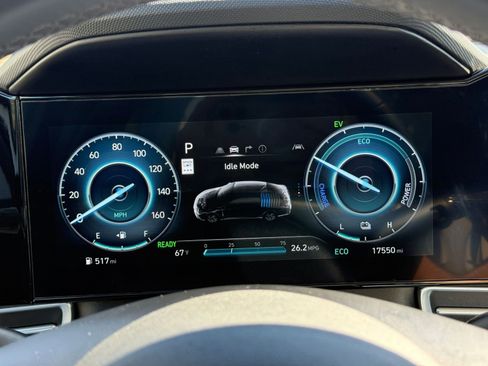 Used 2025 Hyundai Elantra Limited image 41