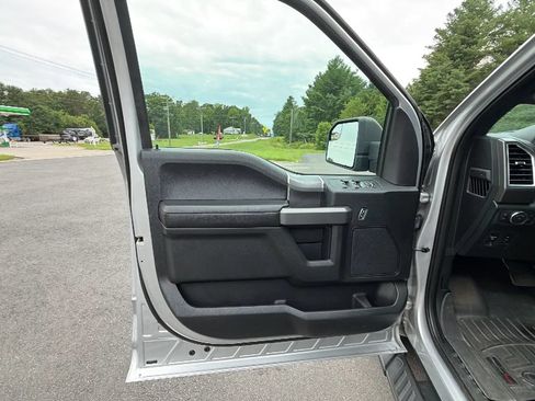Used 2016 Ford F150 XLT w/ Equipment Group 301A Mid AWD/4WD image 16