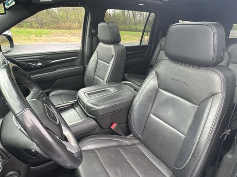 Certified 2022 GMC Yukon XL Denali w/ Max Trailering Package AWD/4WD image 8