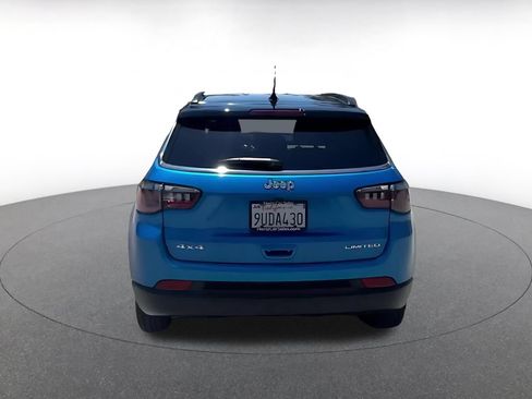 Used 2025 Jeep Compass Limited AWD/4WD image 12