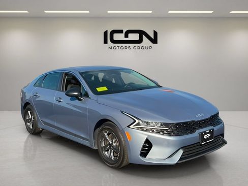 Used 2022 Kia K5 LXS FWD image 7