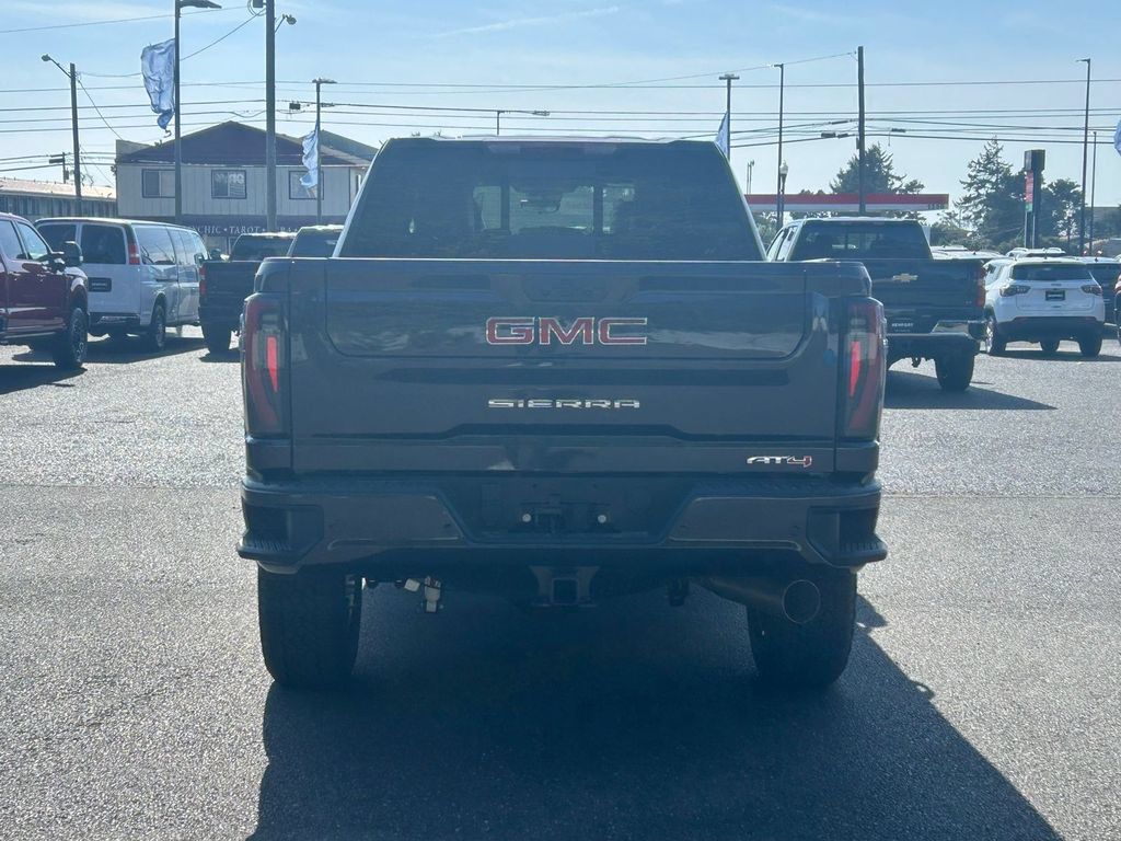 New 2026 GMC Sierra 2500 AT4 w/ AT4 Premium Plus Package AWD/4WD image 6