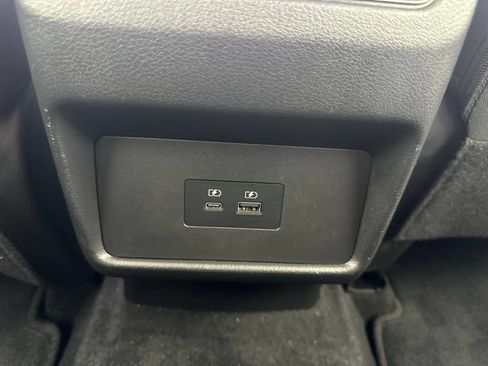 Used 2023 Nissan Rogue SV AWD/4WD image 36