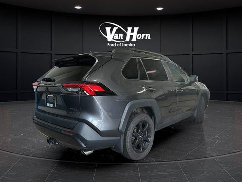 Used 2020 Toyota RAV4 TRD Off-Road w/ TRD Off-Road Weather Package AWD/4WD image 7