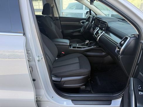 Used 2022 Kia Sorento LX AWD/4WD image 45