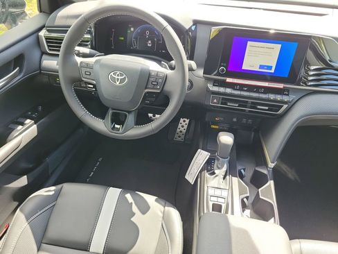 New 2026 Toyota Camry SE w/ Convenience Package FWD image 26
