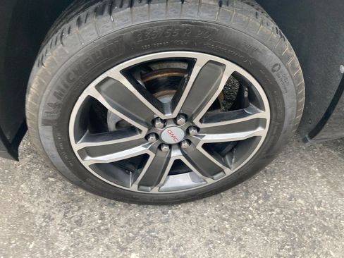 Used 2019 GMC Acadia Denali AWD/4WD image 34